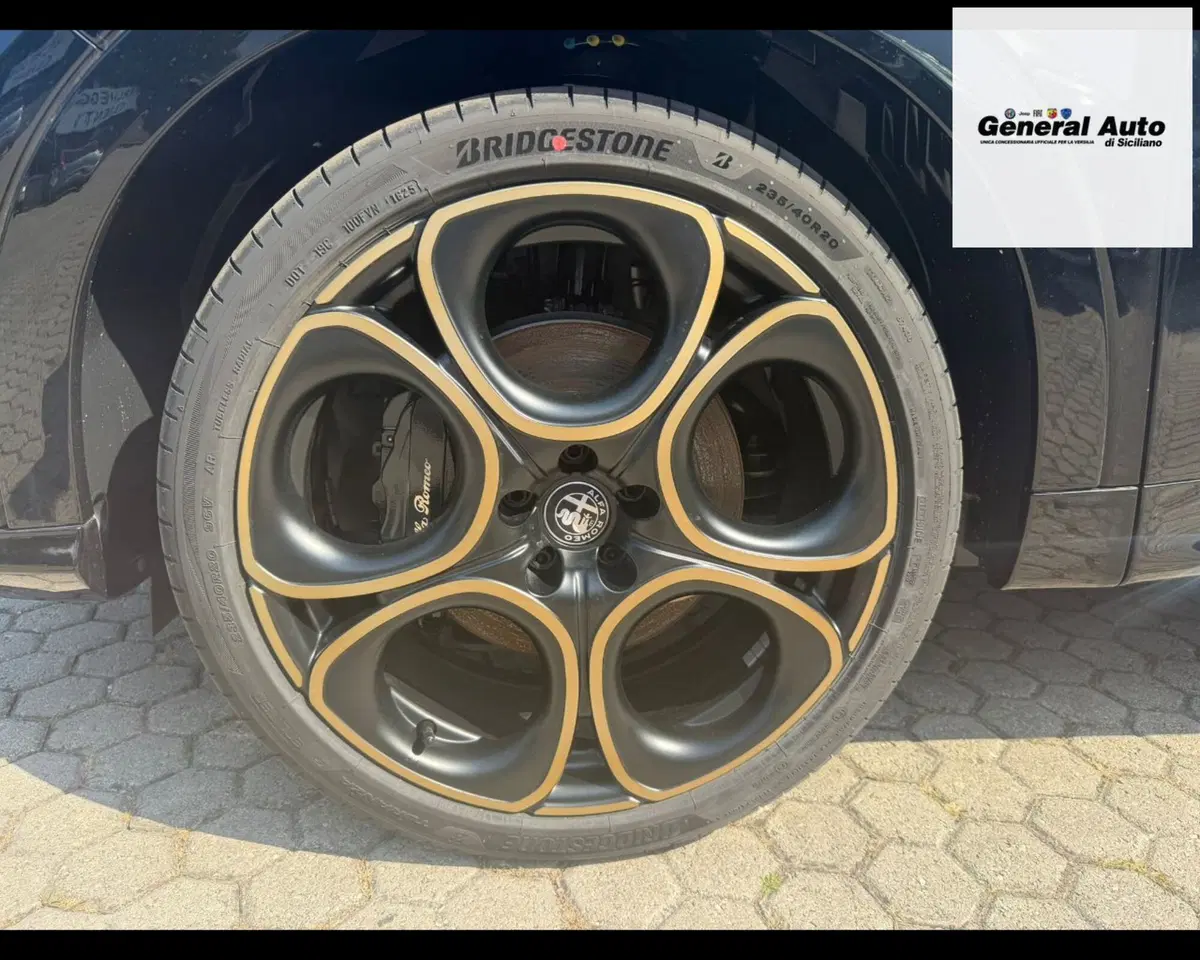 Alfa Romeo Tonale nuova a Lucca (9)