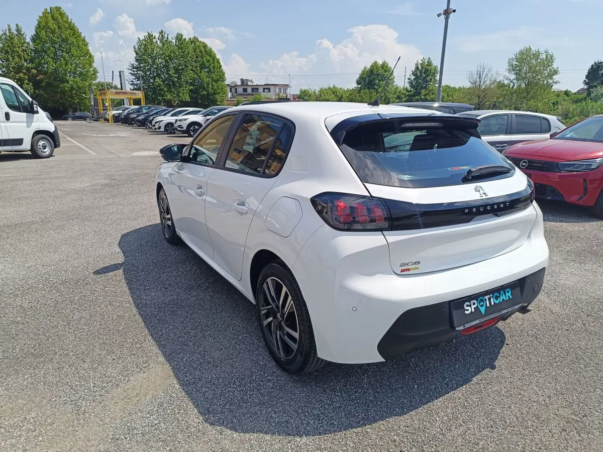 Peugeot 208 usata a Pistoia (5)