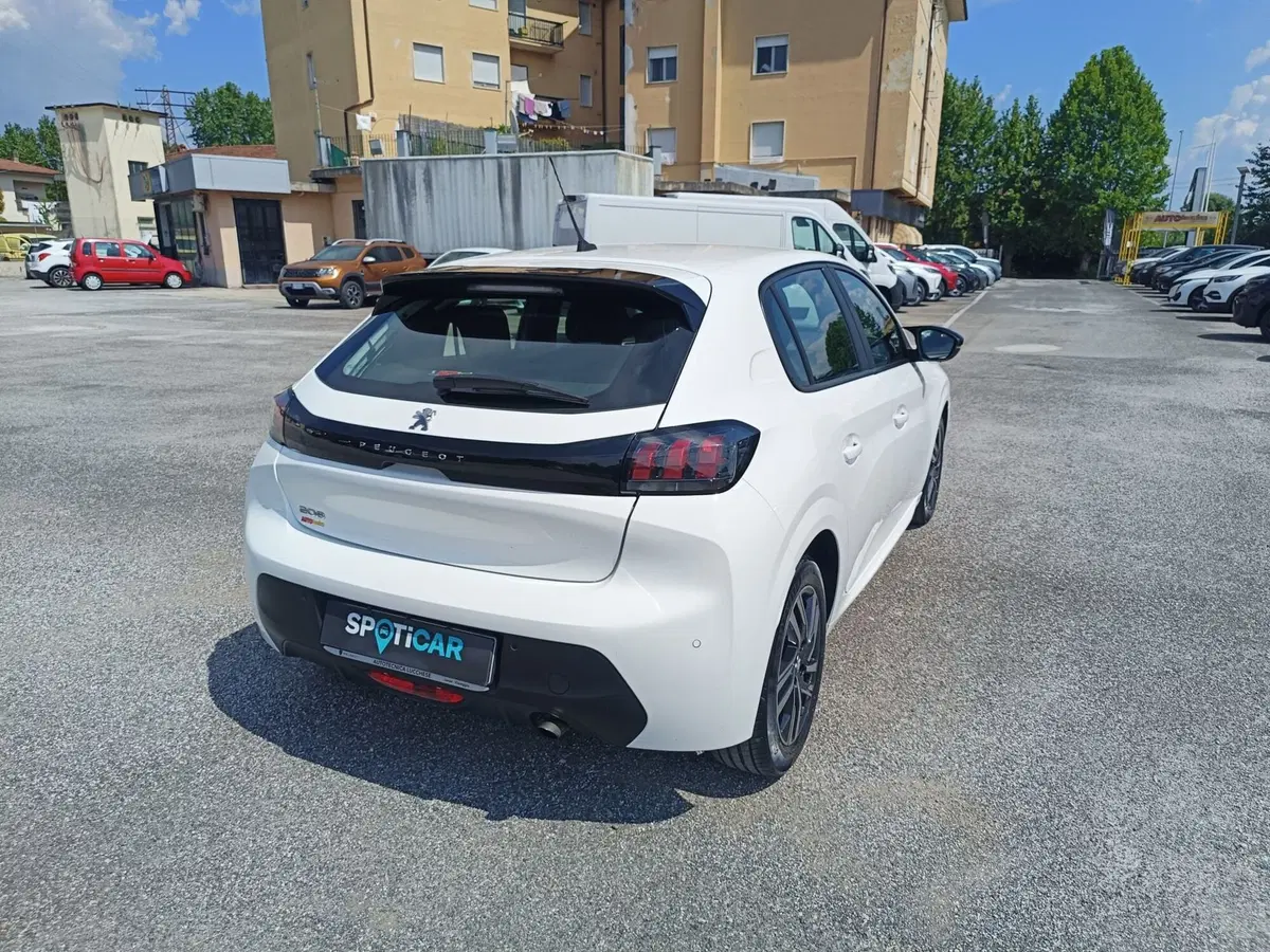 Peugeot 208 usata a Pistoia (7)