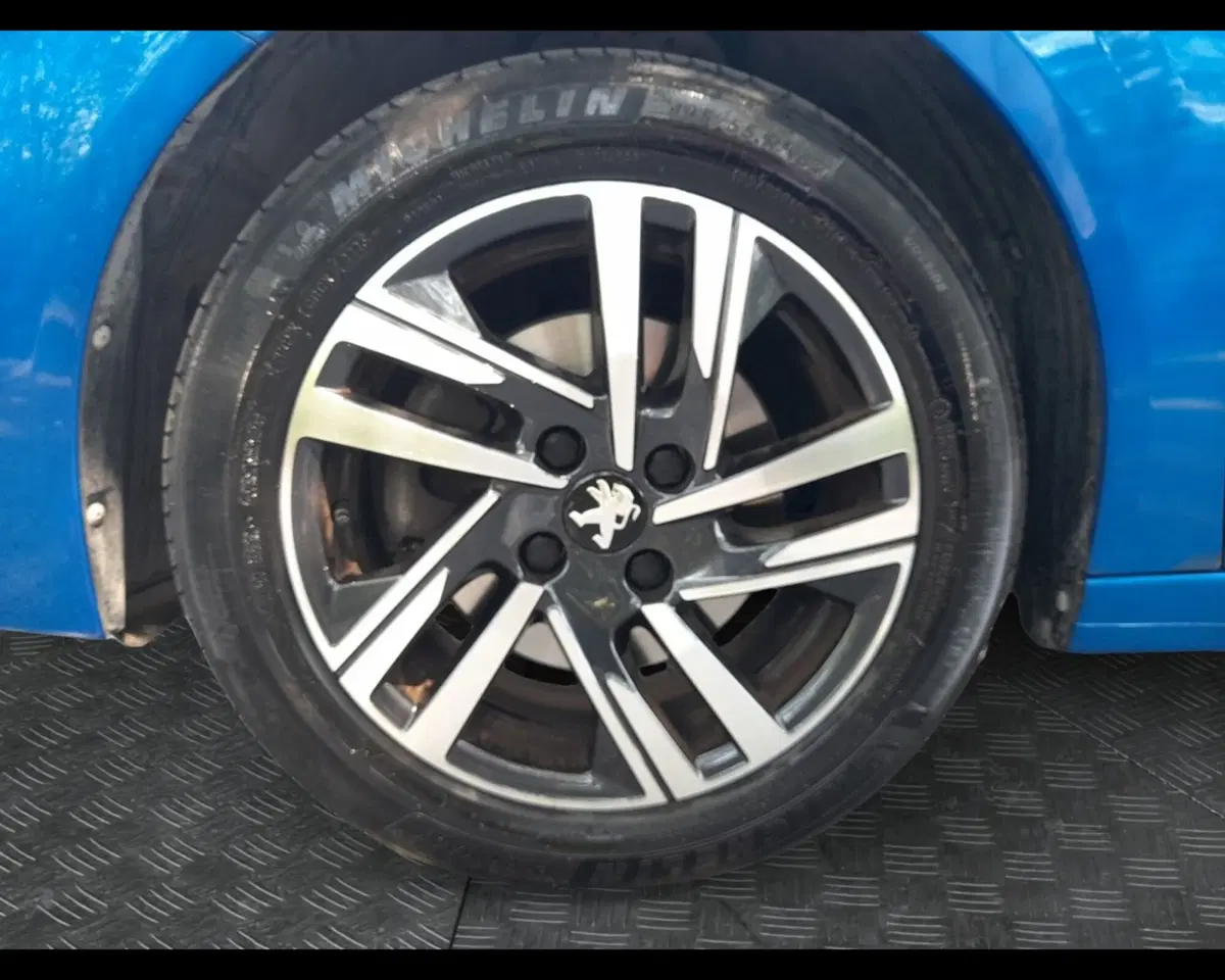 Peugeot 208 usata a Ravenna (14)