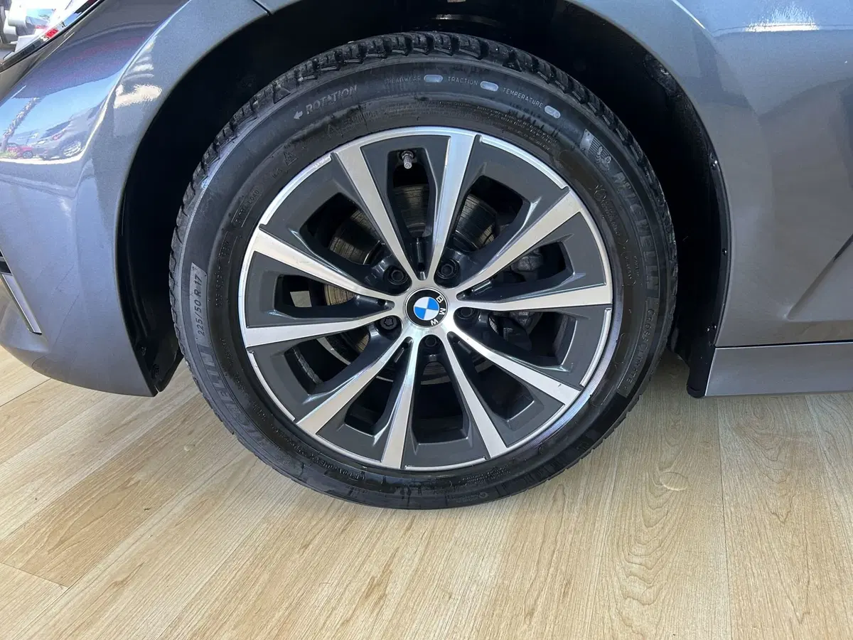 BMW Serie 3 Touring usata a Bari (10)