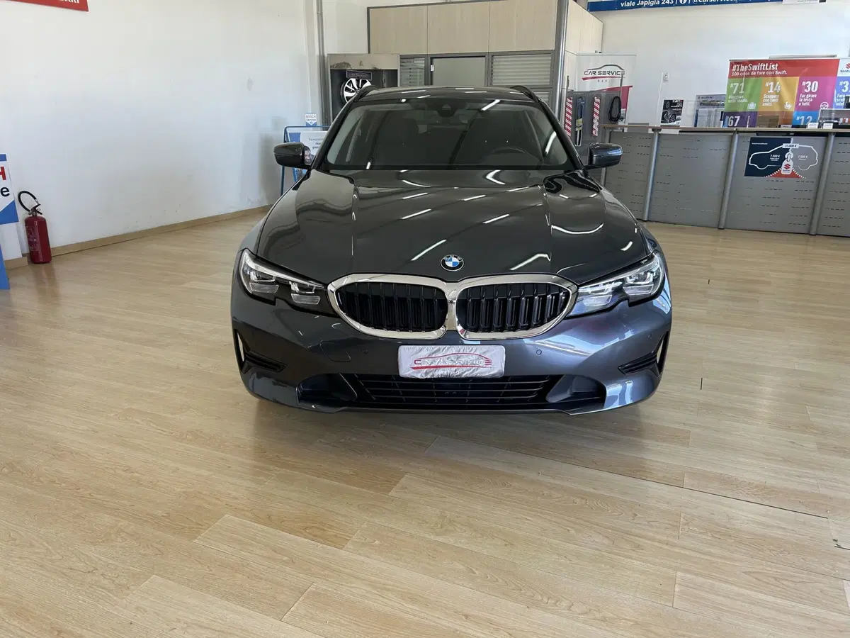 BMW Serie 3 Touring usata a Bari (2)