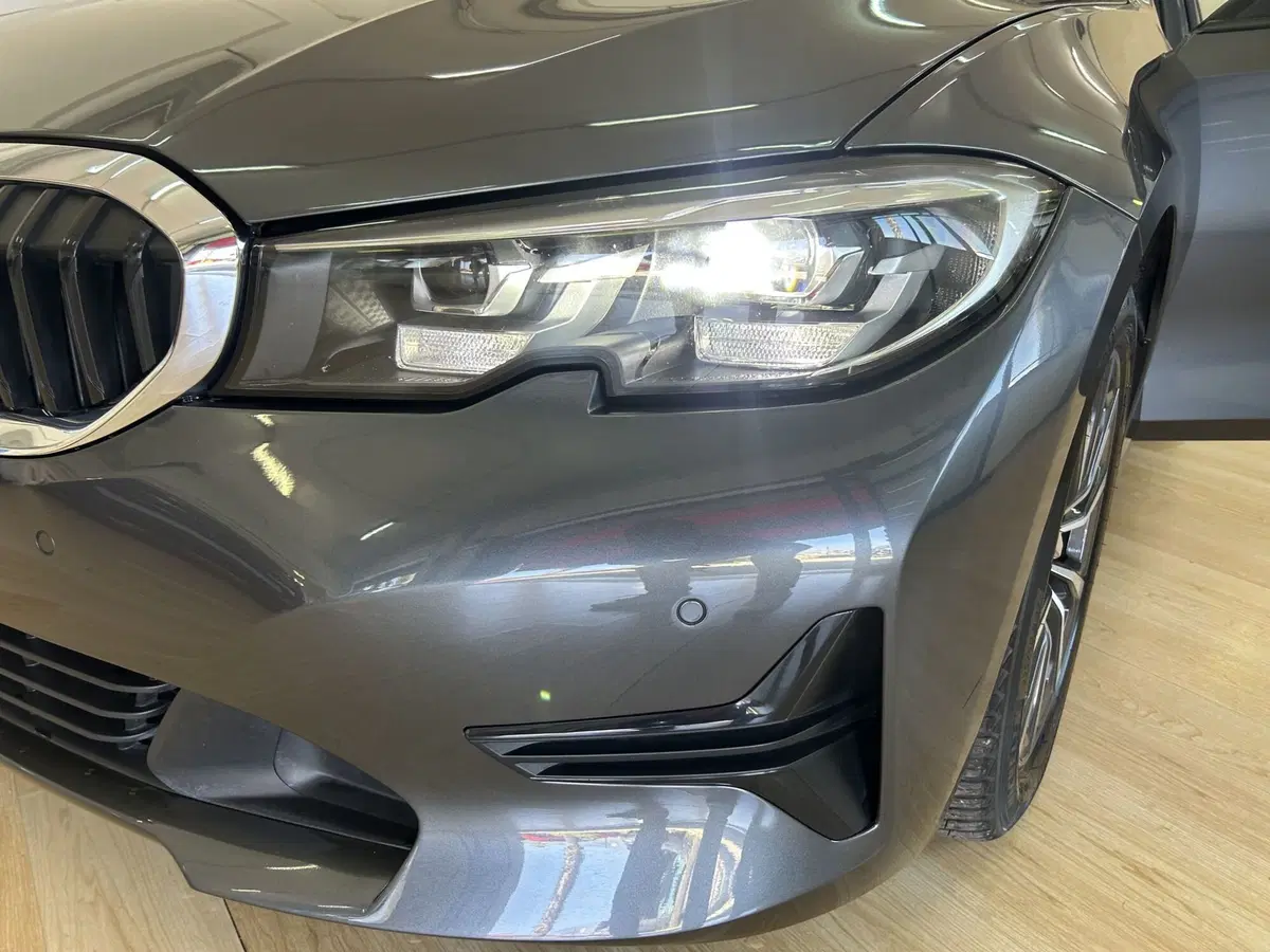 BMW Serie 3 Touring usata a Bari (20)