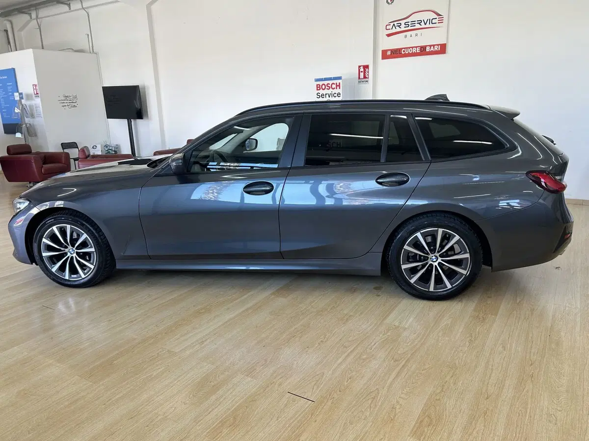 BMW Serie 3 Touring usata a Bari (8)
