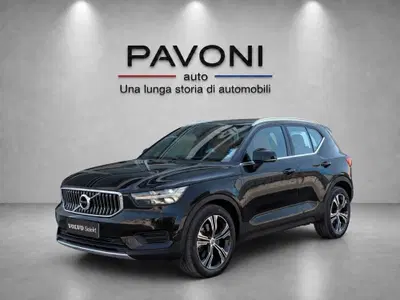 Volvo XC40 T4 Recharge Plug-in Hybrid Inscription del 2021 usata a Pescara