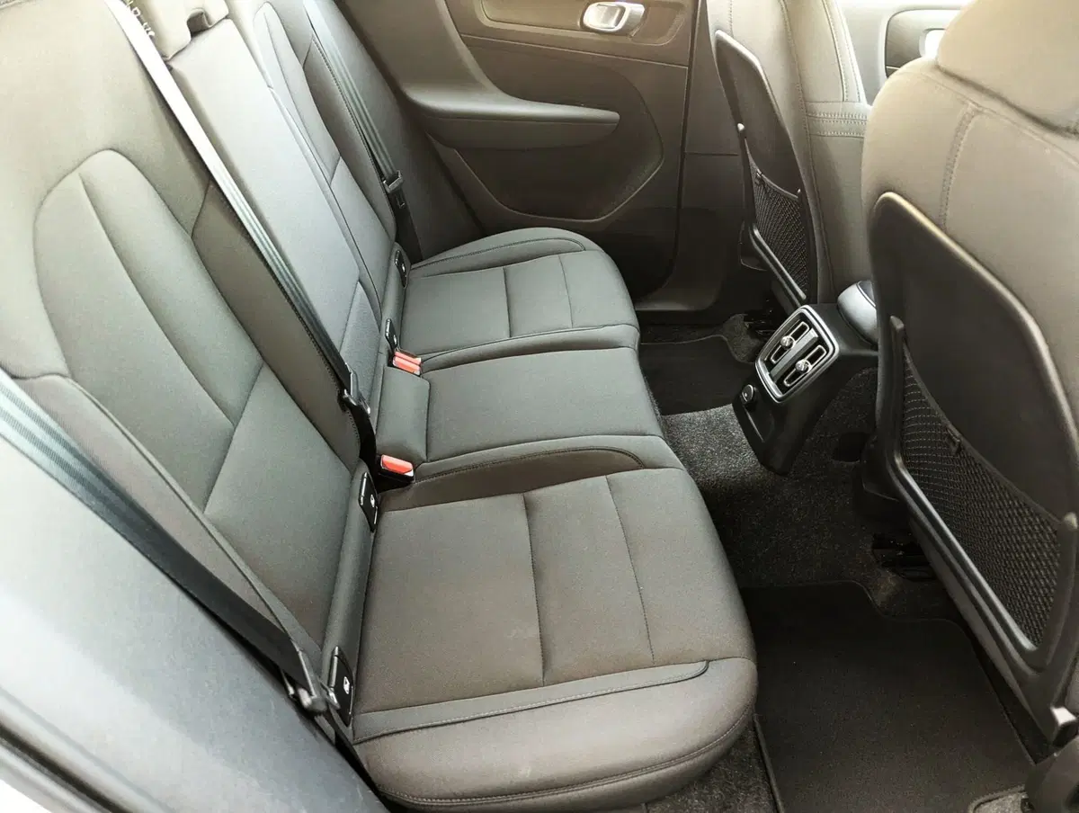 Volvo XC40 usata a Pescara (20)