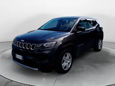 Jeep Compass full-electric Business fwd 213cv auto del 2025 usata a Fisciano
