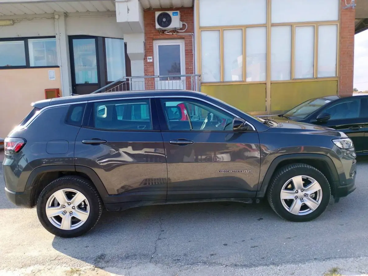 Jeep Compass usata a Salerno (10)