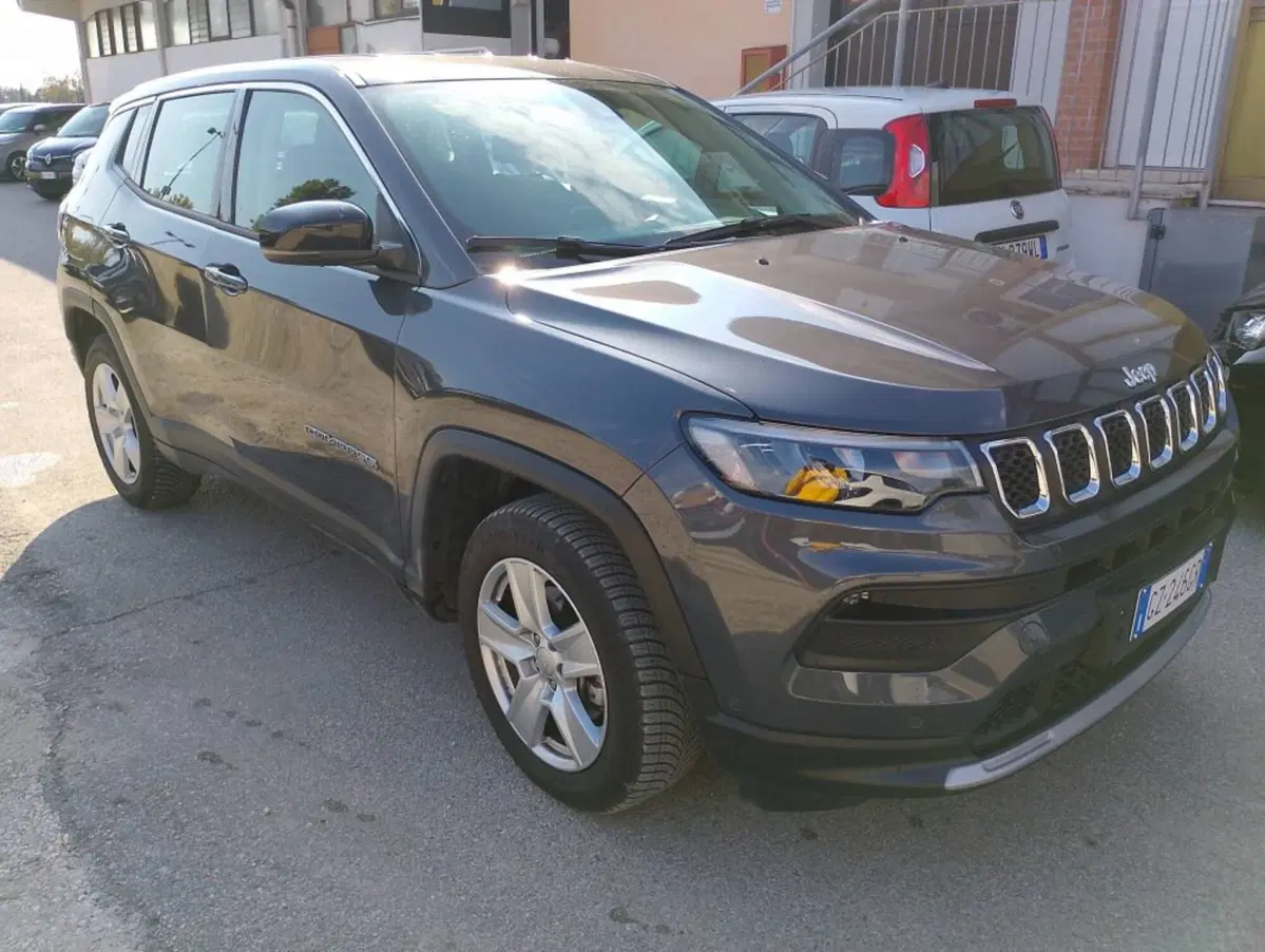 Jeep Compass usata a Salerno (2)