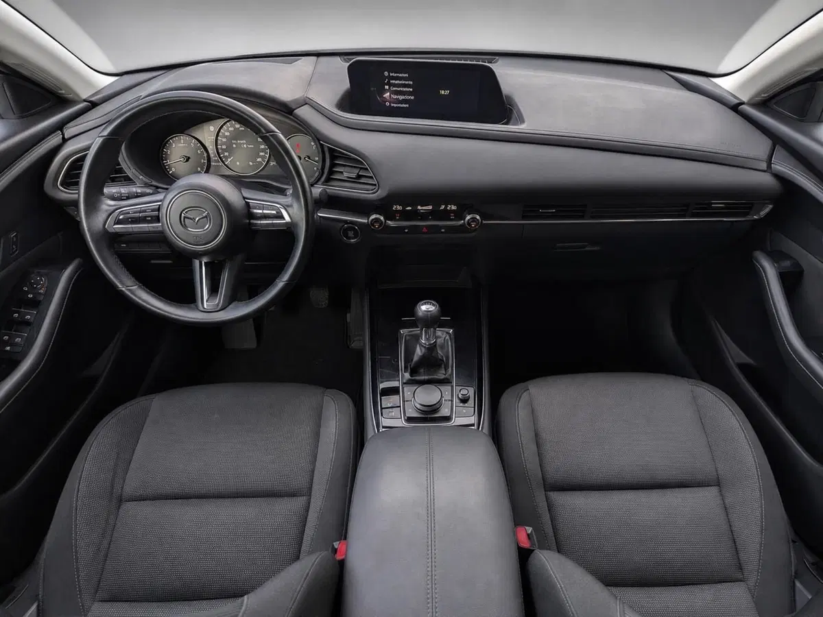 Mazda CX-30 usata a Pescara (12)