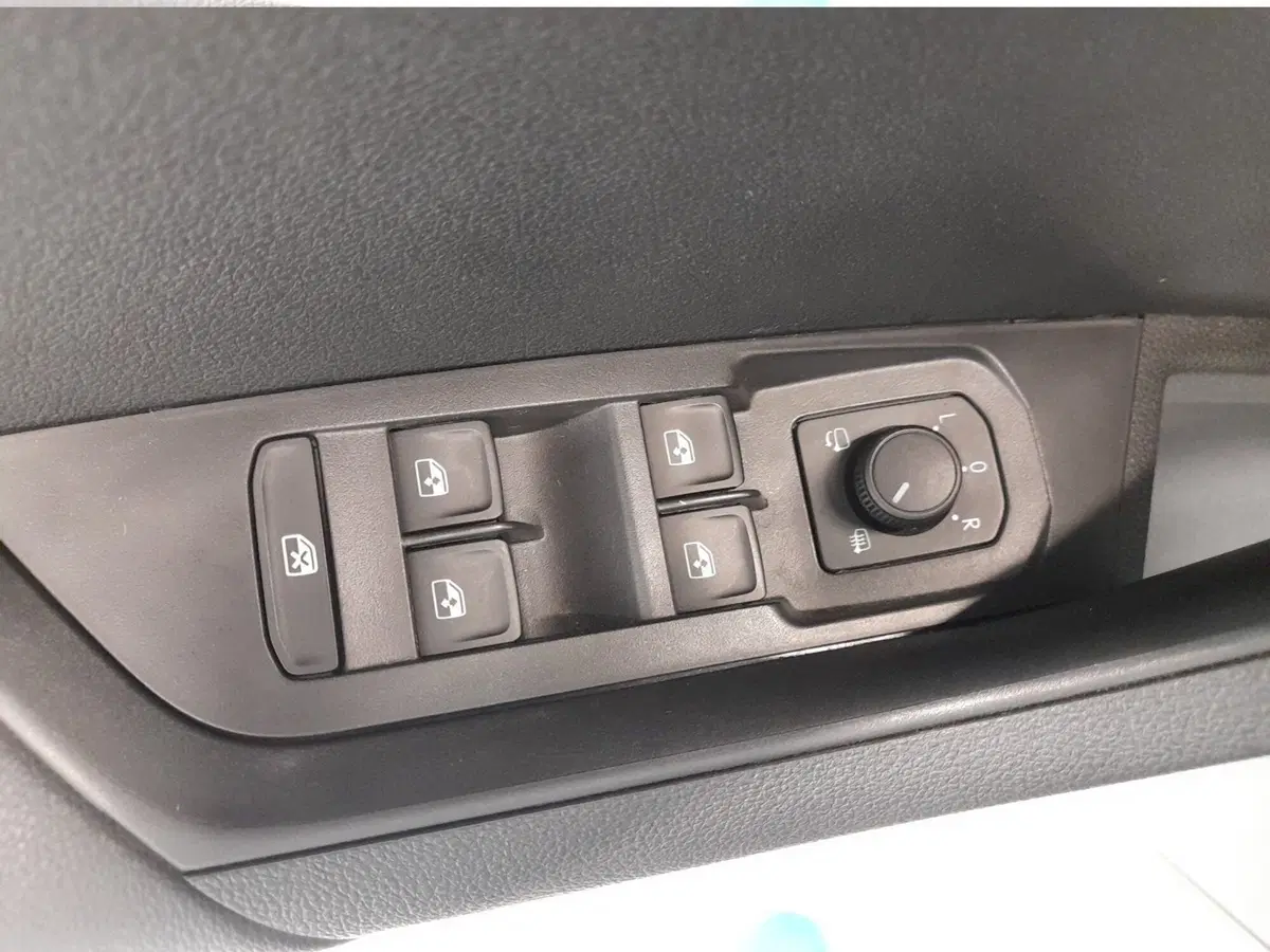 Skoda Karoq usata a Bologna (9)