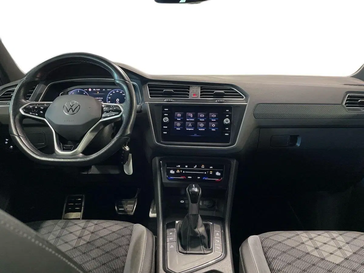 Volkswagen Tiguan usata a Prato (11)