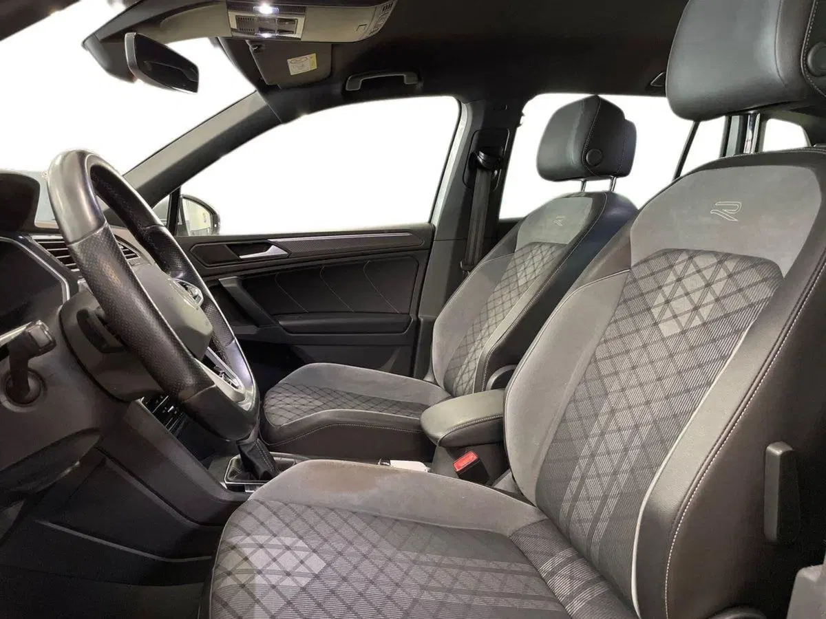 Volkswagen Tiguan usata a Prato (9)