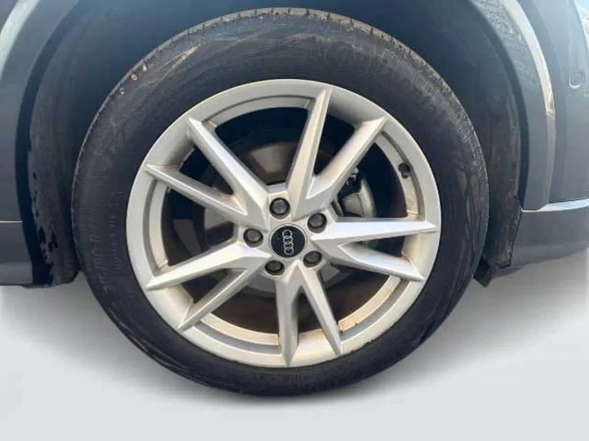 Audi Q2 usata a Prato (7)