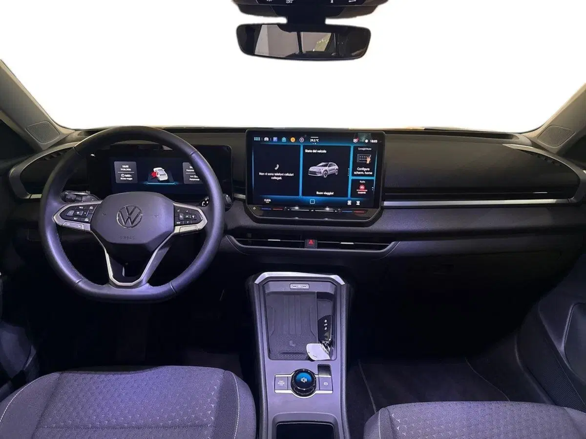 Volkswagen T-Roc usata a Prato (11)