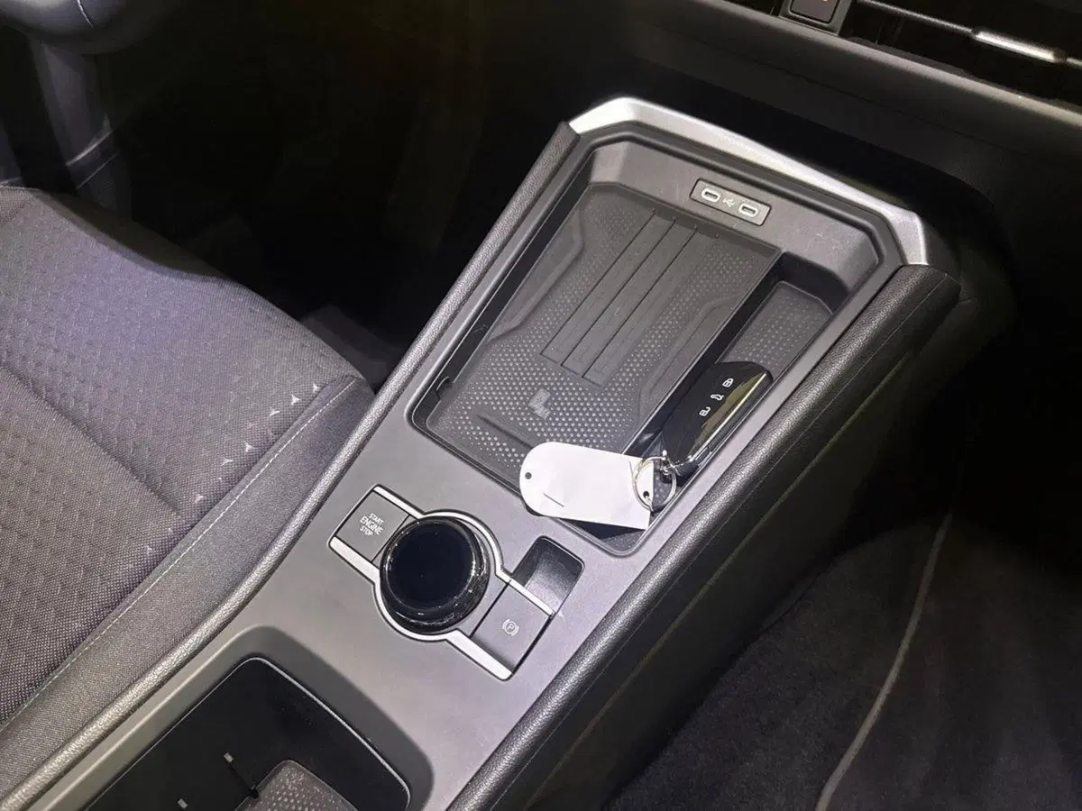 Volkswagen T-Roc usata a Prato (15)
