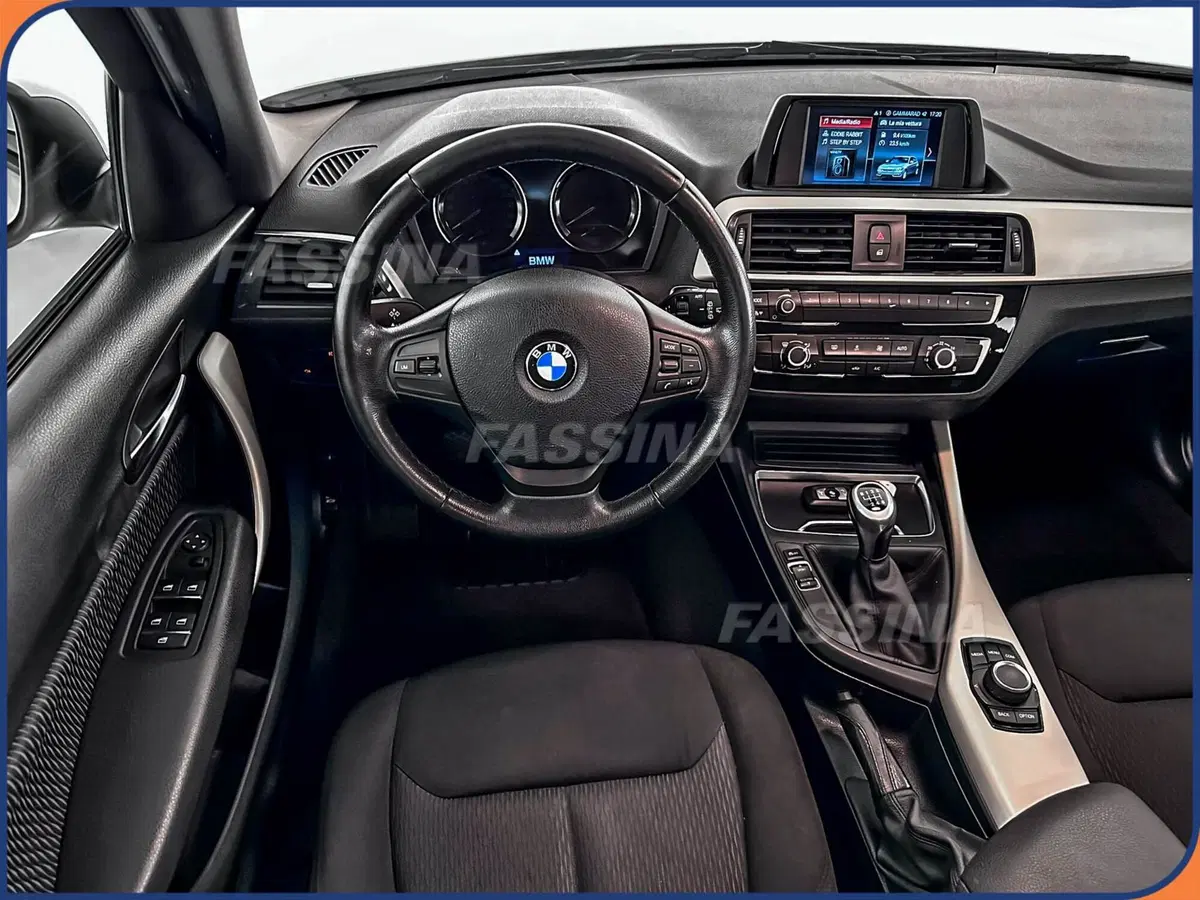 BMW Serie 1 5p. usata a Milano (11)