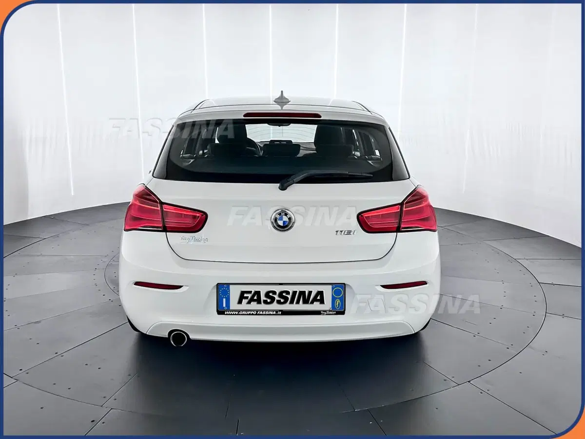BMW Serie 1 5p. usata a Milano (5)