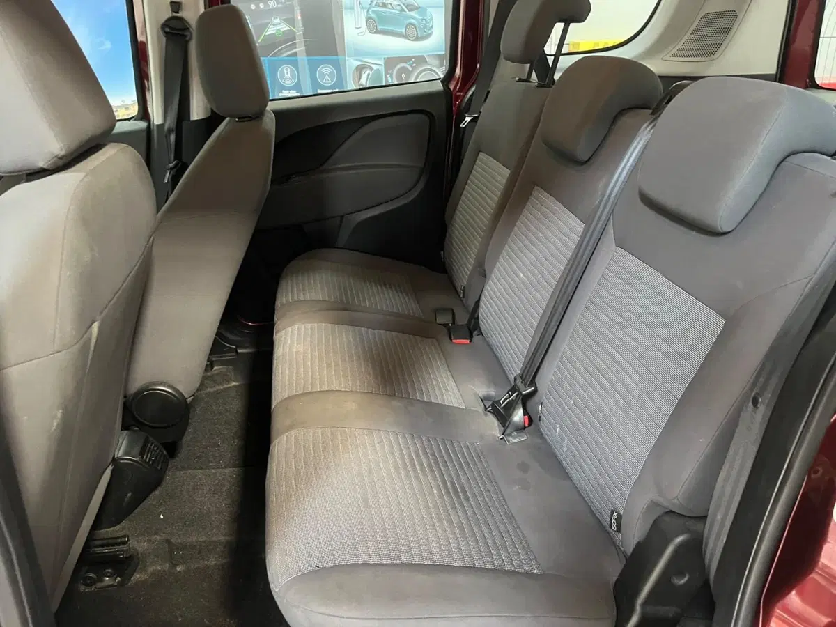 Fiat Qubo usata a Lucca (12)