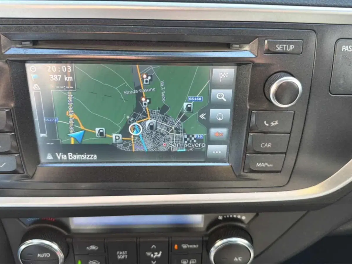 Toyota Auris usata a Foggia (7)