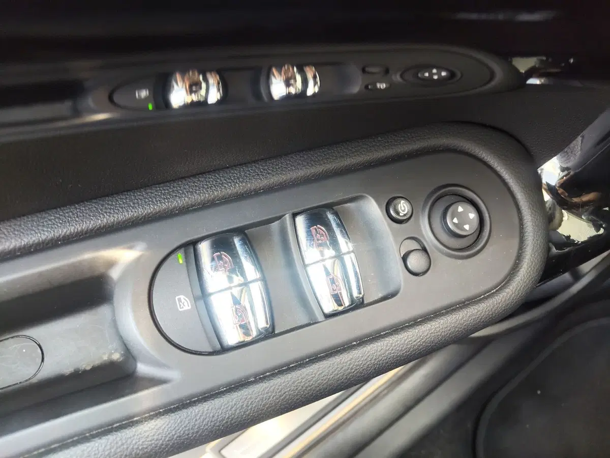 MINI Mini Countryman usata a Modena (16)