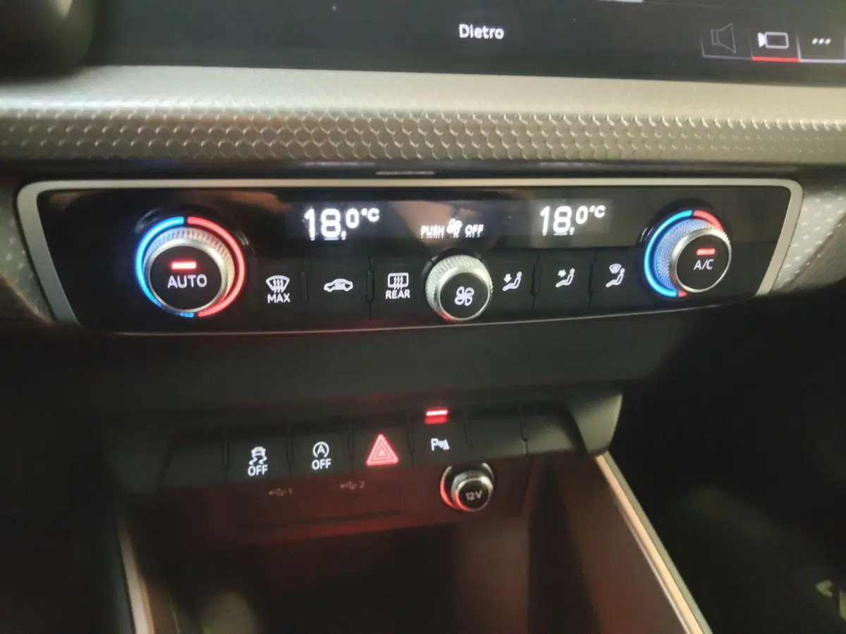 Audi A1 allstreet usata a Modena (10)
