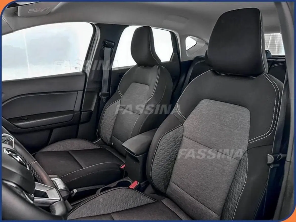 Renault Captur usata a Milano (8)