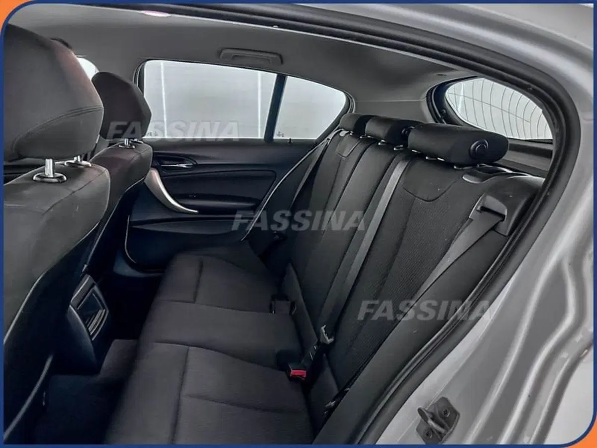 BMW Serie 1 5p. usata a Milano (10)