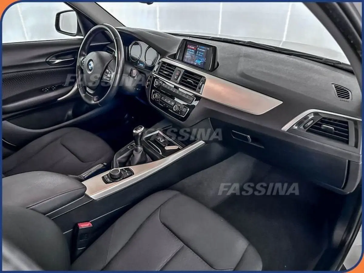 BMW Serie 1 5p. usata a Milano (13)