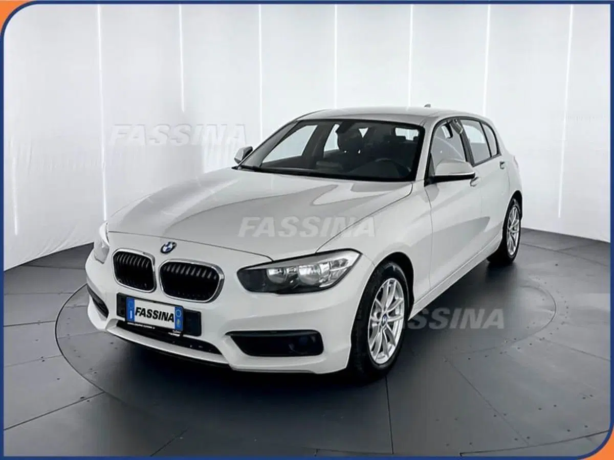 BMW Serie 1 5p. usata a Milano (3)