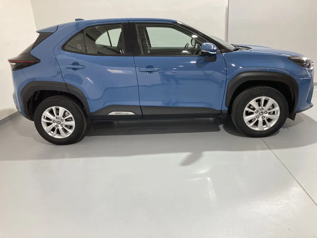 Toyota Yaris Cross usata a Barletta-Andria-Trani (5)