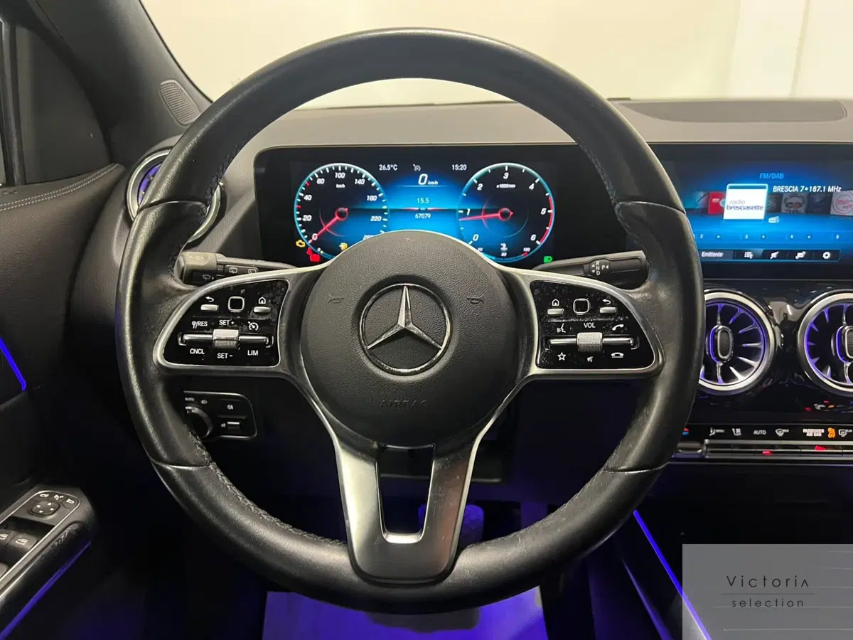 Mercedes-Benz GLA SUV usata a Brescia (10)