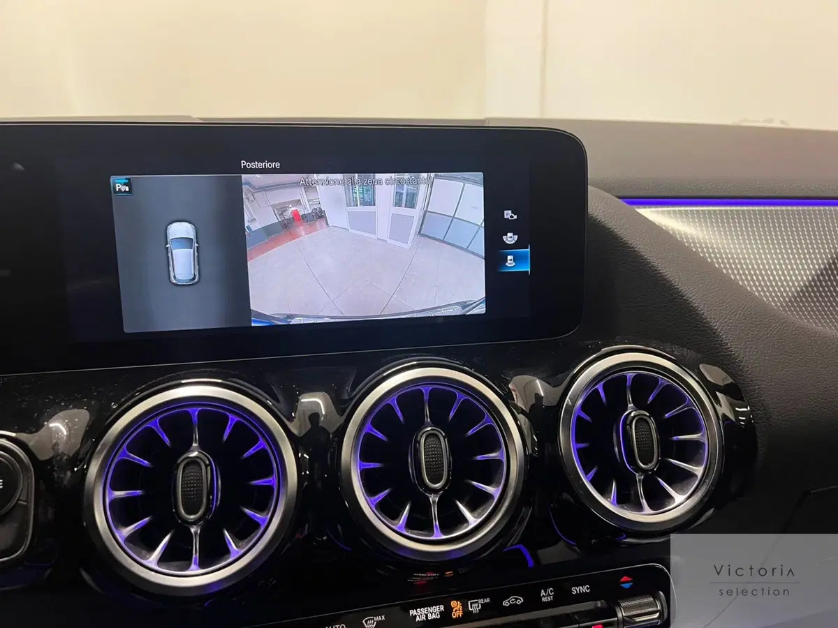 Mercedes-Benz GLA SUV usata a Brescia (12)