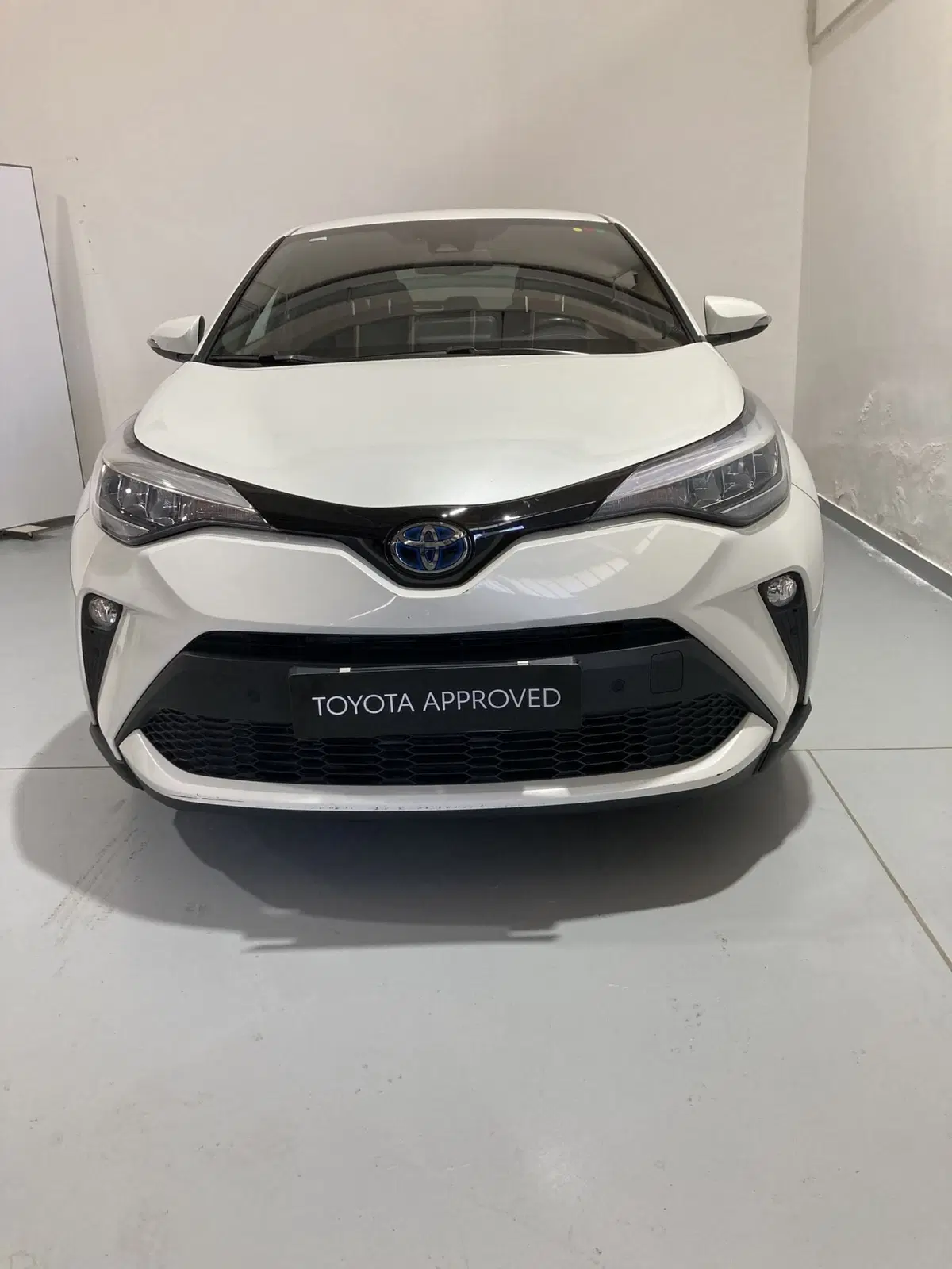 Toyota Toyota C-HR usata a Barletta-Andria-Trani (4)