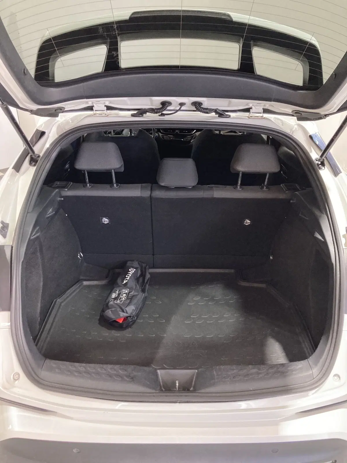 Toyota Toyota C-HR usata a Barletta-Andria-Trani (8)