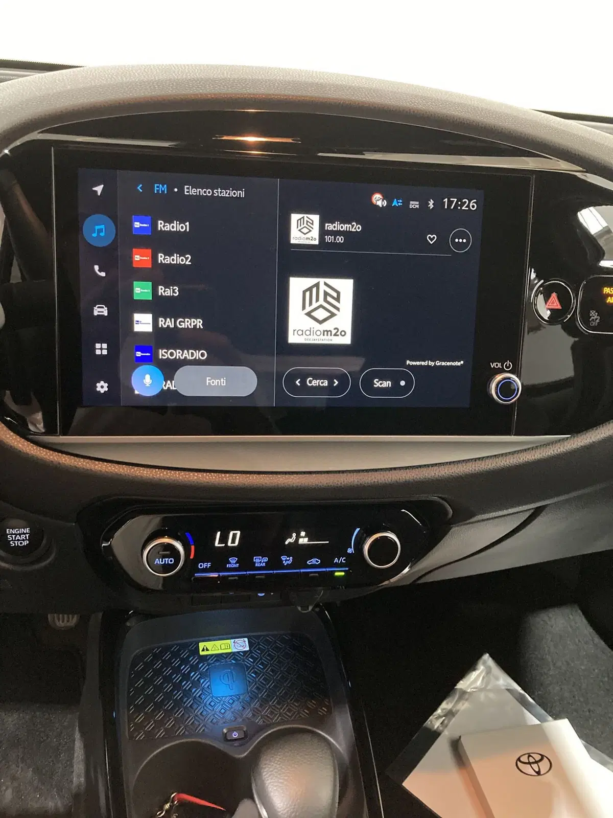 Toyota Aygo X usata a Barletta-Andria-Trani (13)