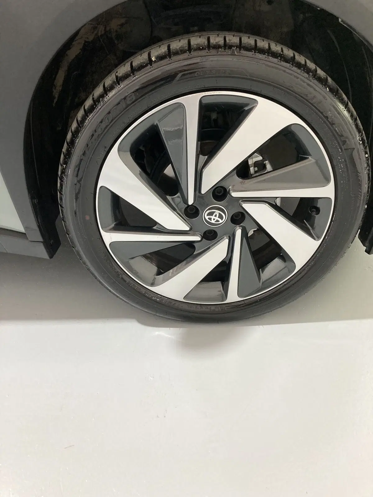 Toyota Aygo X usata a Barletta-Andria-Trani (18)