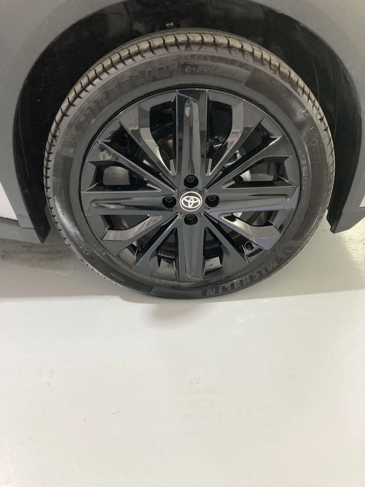Toyota Aygo X usata a Barletta-Andria-Trani (19)