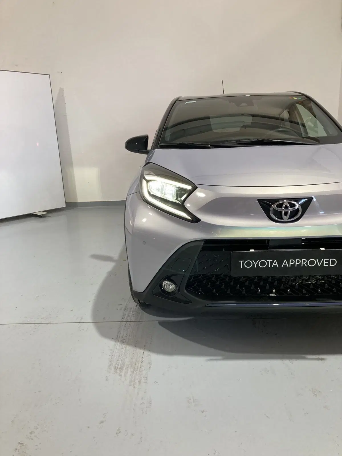 Toyota Aygo X usata a Barletta-Andria-Trani (2)