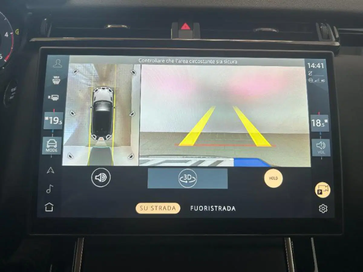 Land Rover Range Rover Velar usata a Venezia (19)