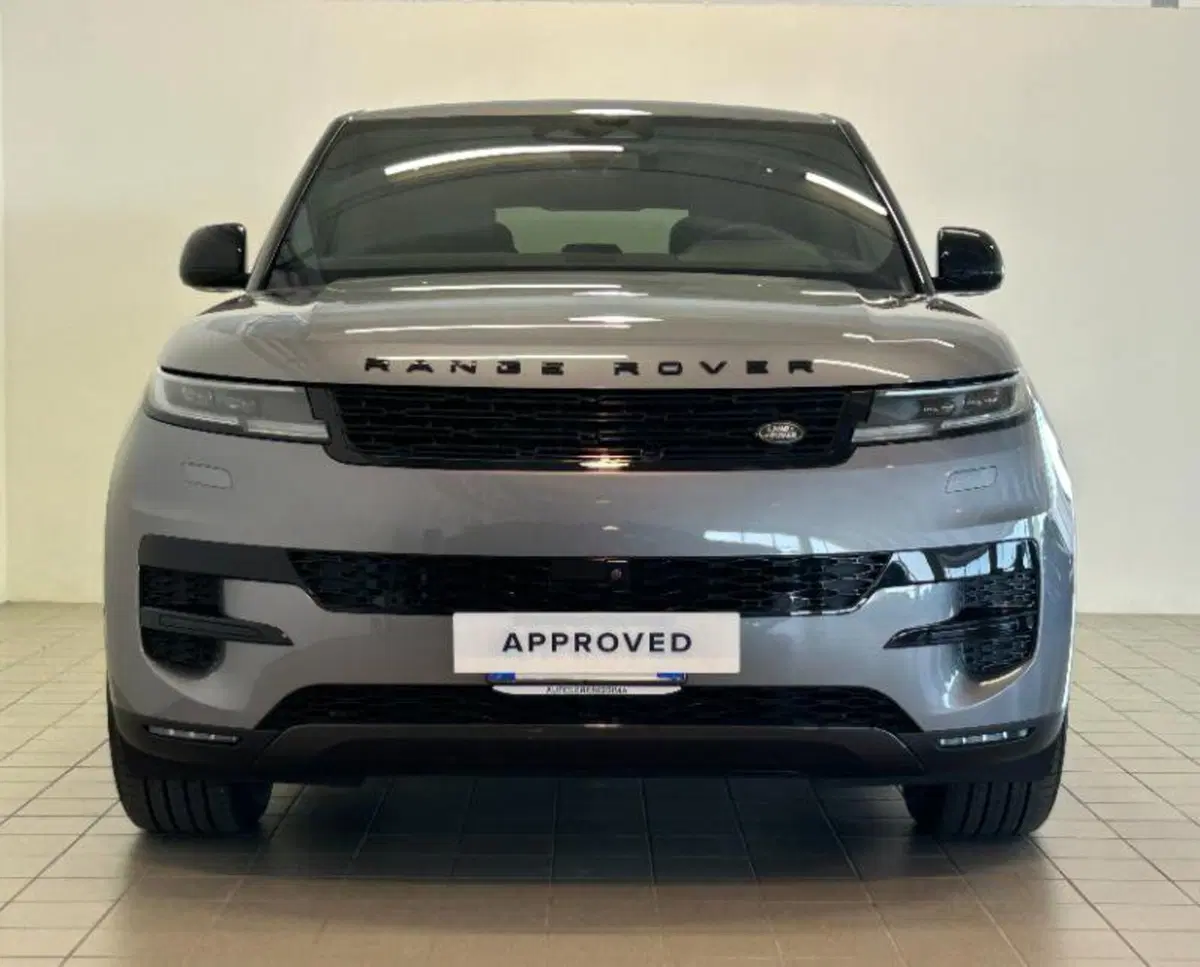 Land Rover Range Rover Sport usata a Venezia (11)