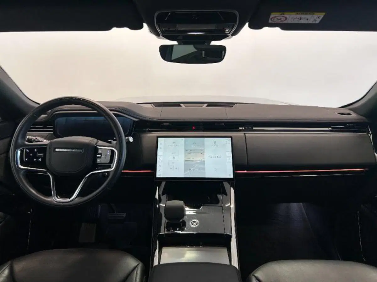 Land Rover Range Rover Sport usata a Venezia (14)