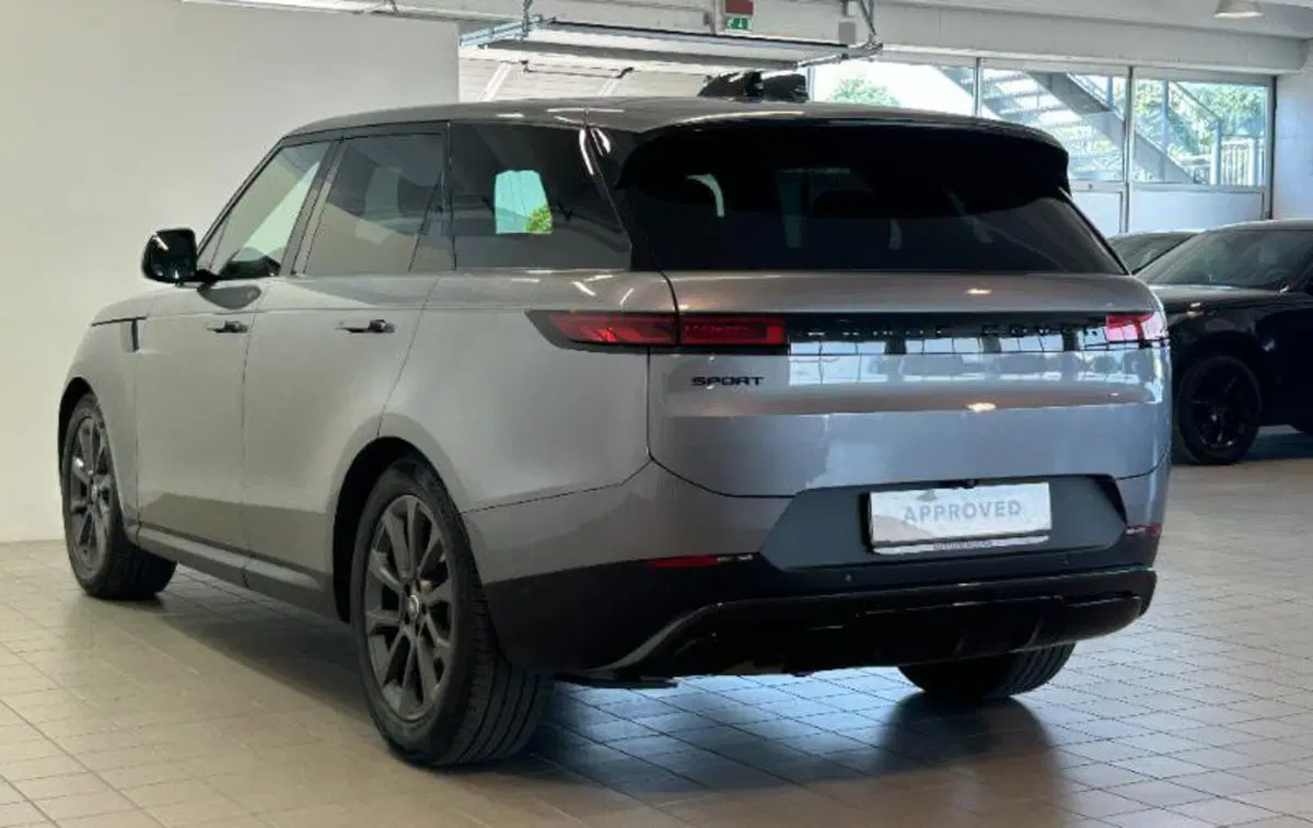 Land Rover Range Rover Sport usata a Venezia (3)