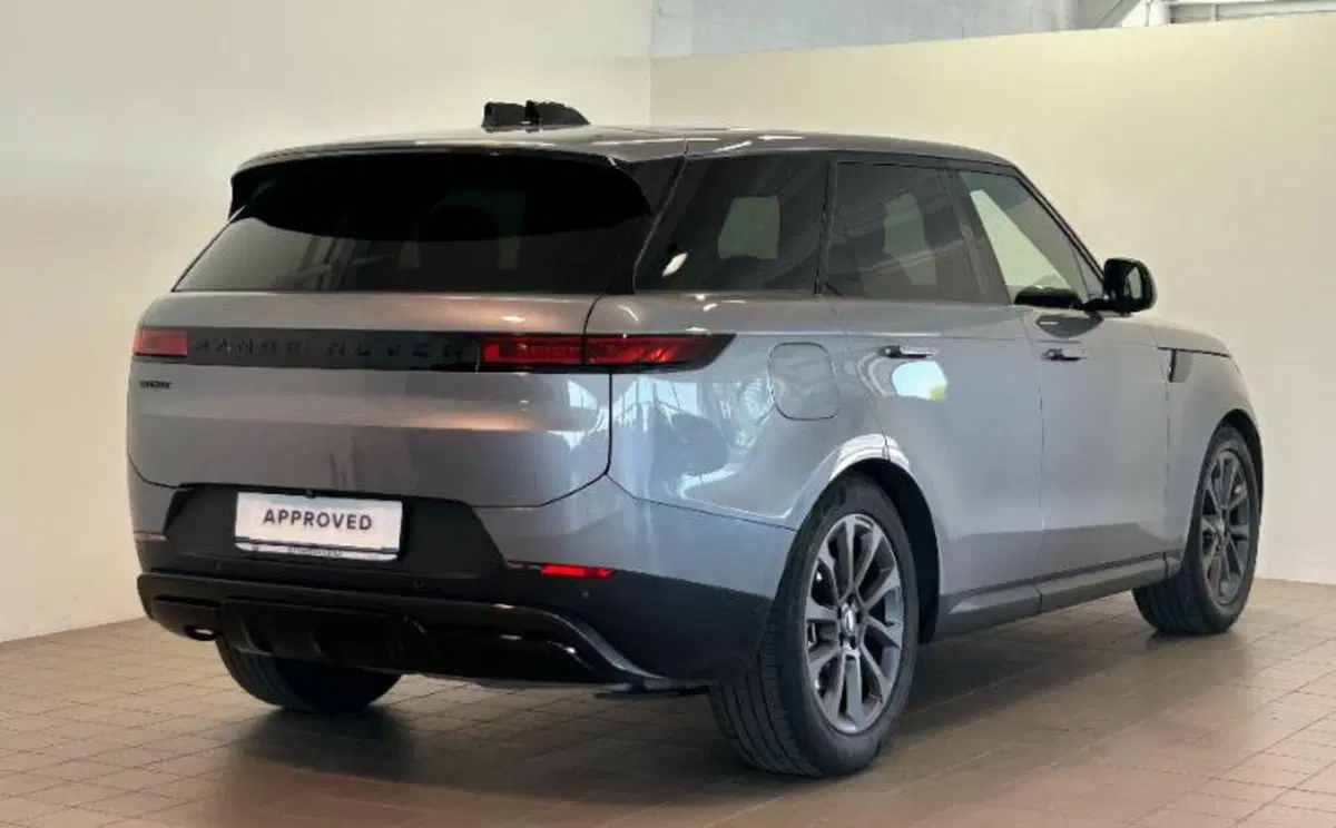 Land Rover Range Rover Sport usata a Venezia (5)