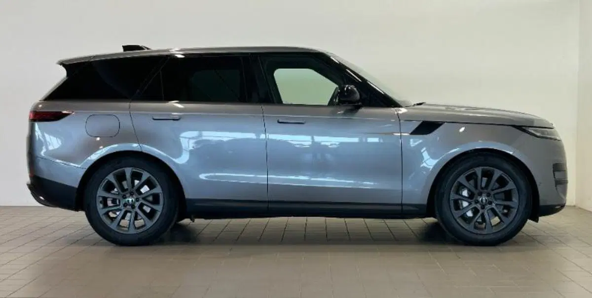 Land Rover Range Rover Sport usata a Venezia (6)