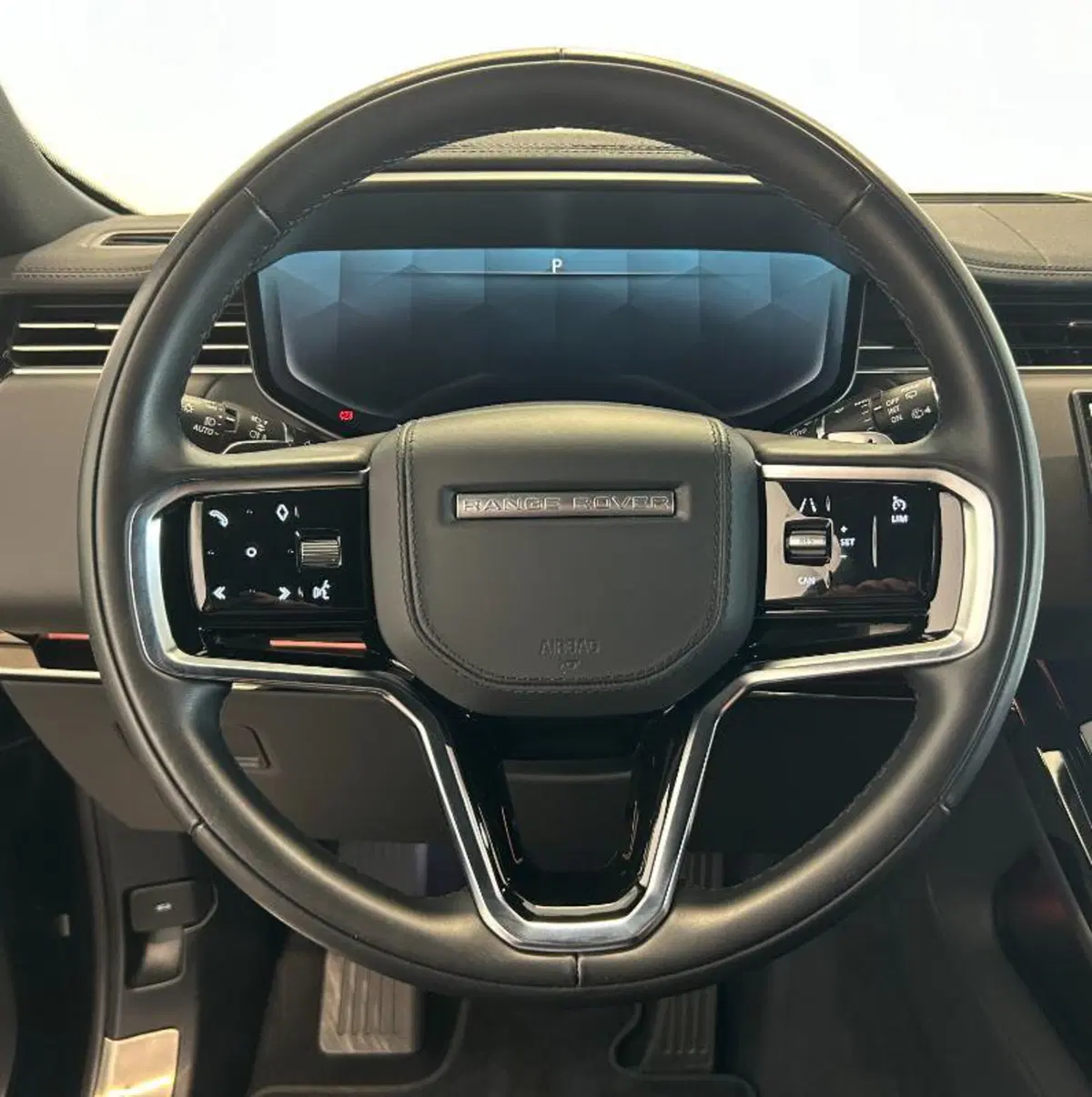Land Rover Range Rover Sport usata a Venezia (19)