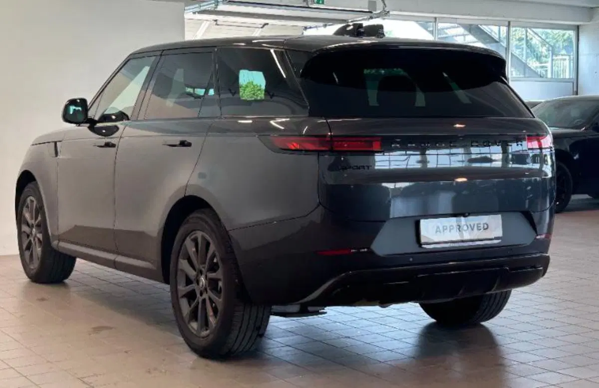 Land Rover Range Rover Sport usata a Venezia (3)