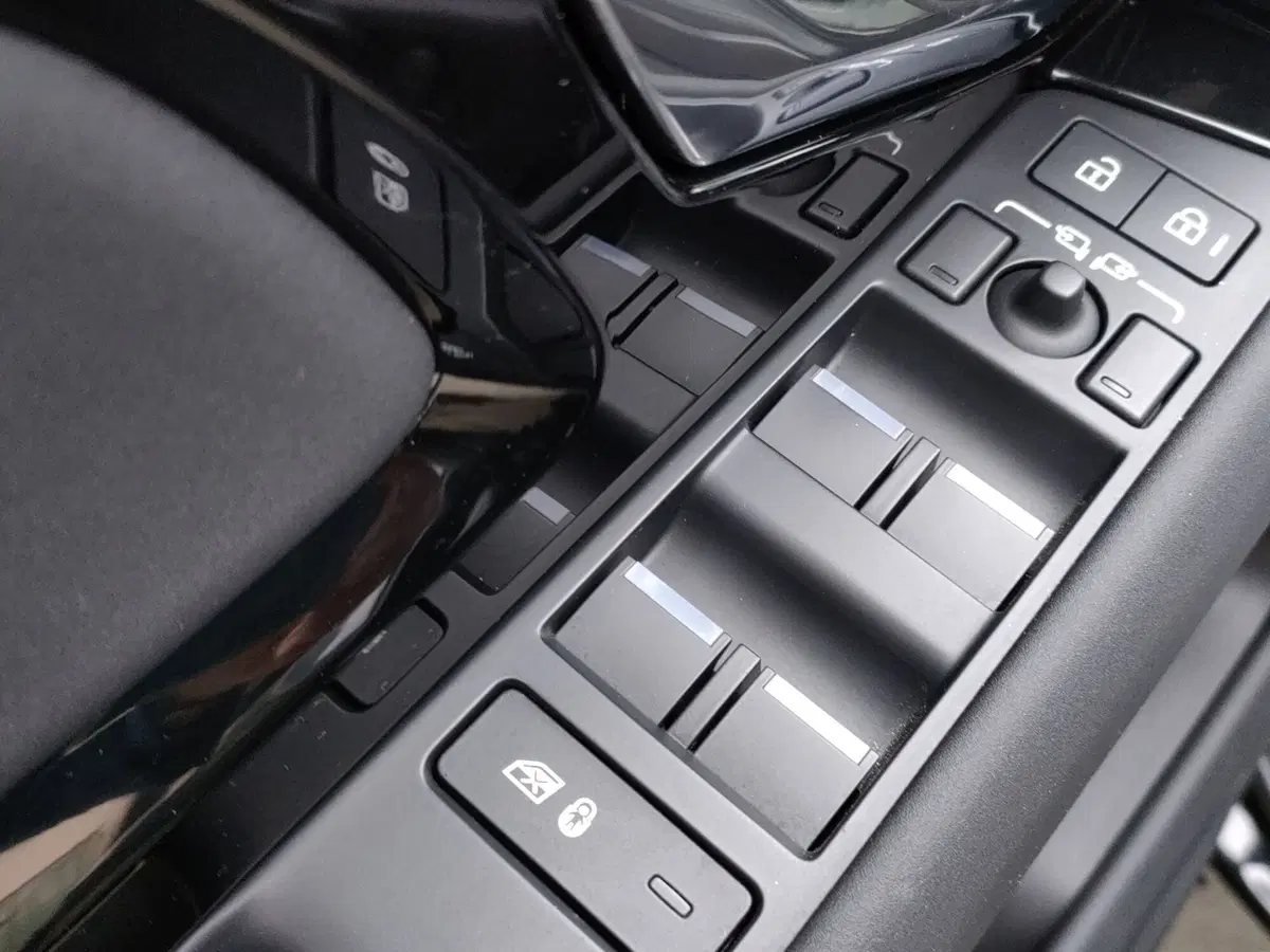 Land Rover Range Rover Evoque usata a Milano (17)