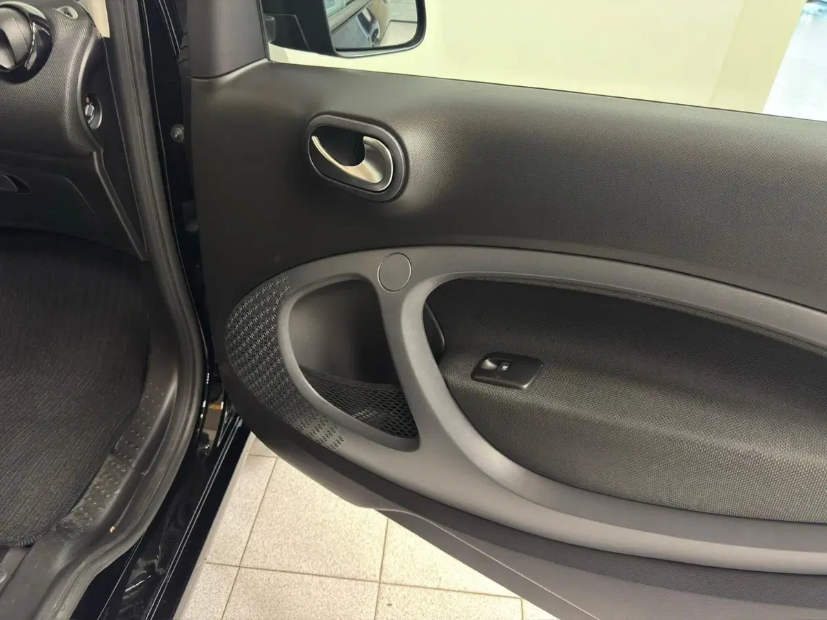 smart Fortwo usata a Novara (13)