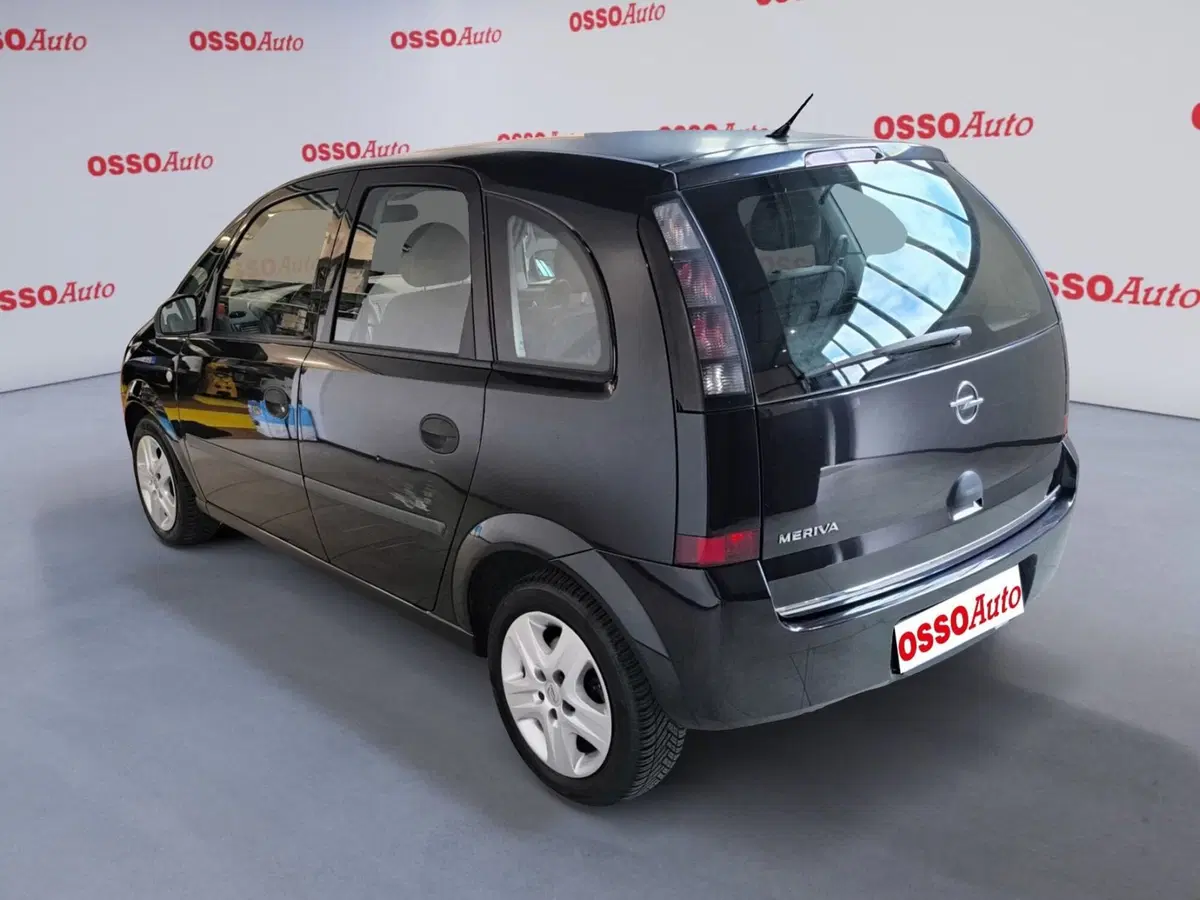 Opel Meriva usata a Udine (4)